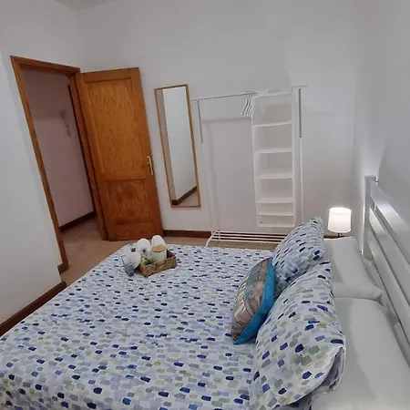 Yaki Apartment