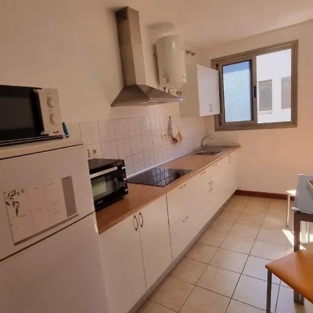 Yaki Apartment *